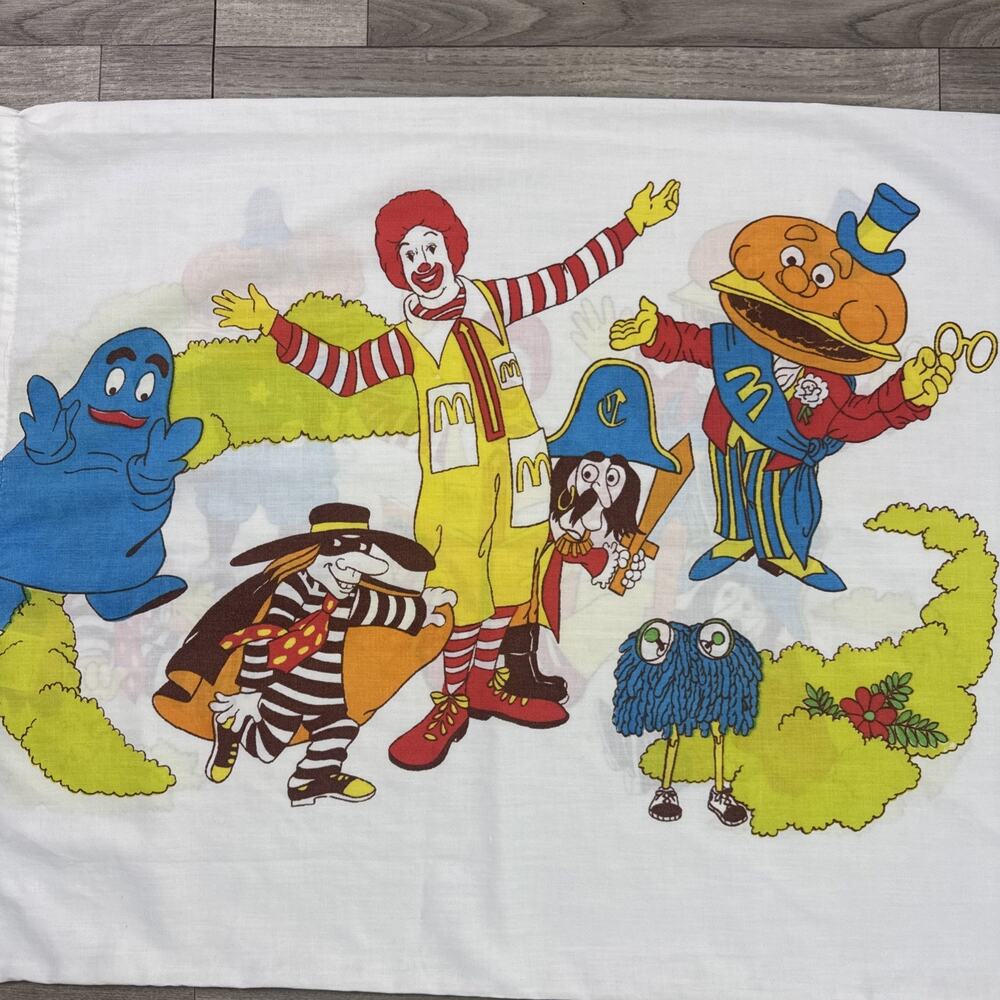 Vintage 1976 Ronald McDonald & Gang McDonaldland Pillow Case - Picture 7 of 7
